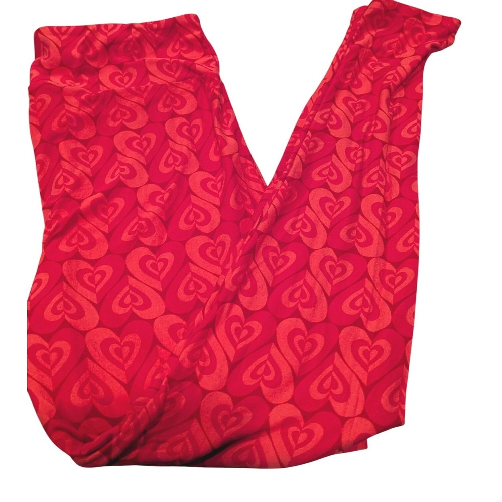 LuLaRoe Leggings Tall & Curvy Red Heart Print Soft Valentine's Day TC Plus Size